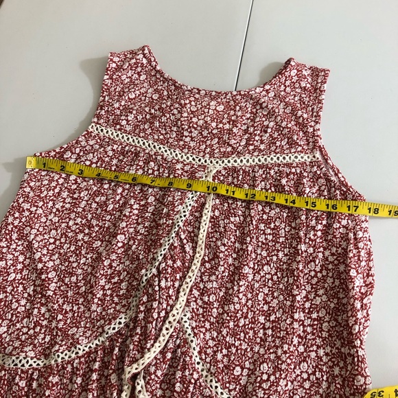 Anthropologie Maeve red floral split back sleeveless top size medium - Picture 12 of 12